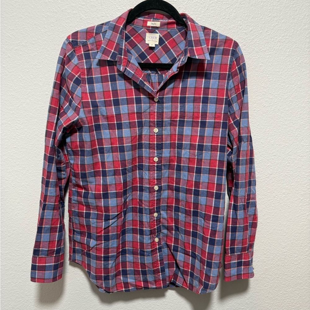 J. Crew Red and Blue Checkered Boy Fit Shirt Size Medium - Picture 1 of 4